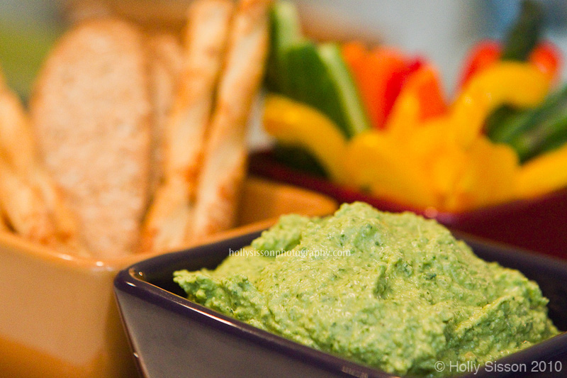 Low_Fat_Spinach_and_Bean_Dip.jpg